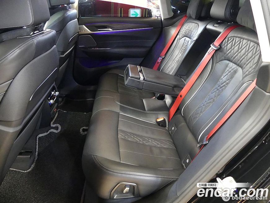 BMW Gran Turismo 2024