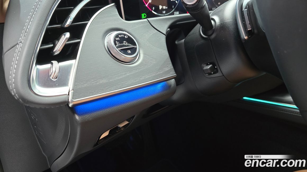 Mercedes-Benz E-Class 2025