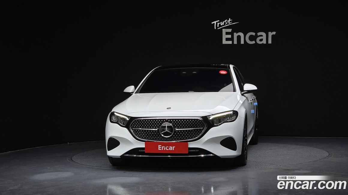 Mercedes-Benz E-Class 2025