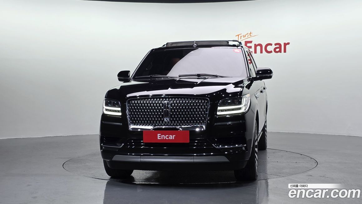 Lincoln Navigator 2021