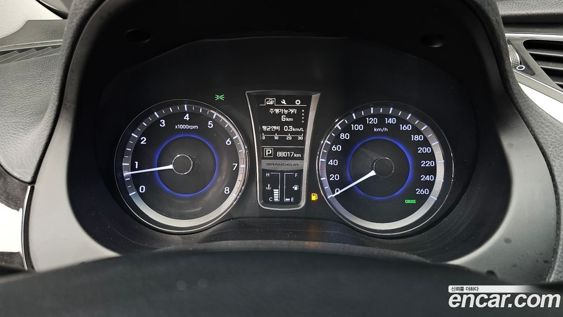 Hyundai Grandeur 2016