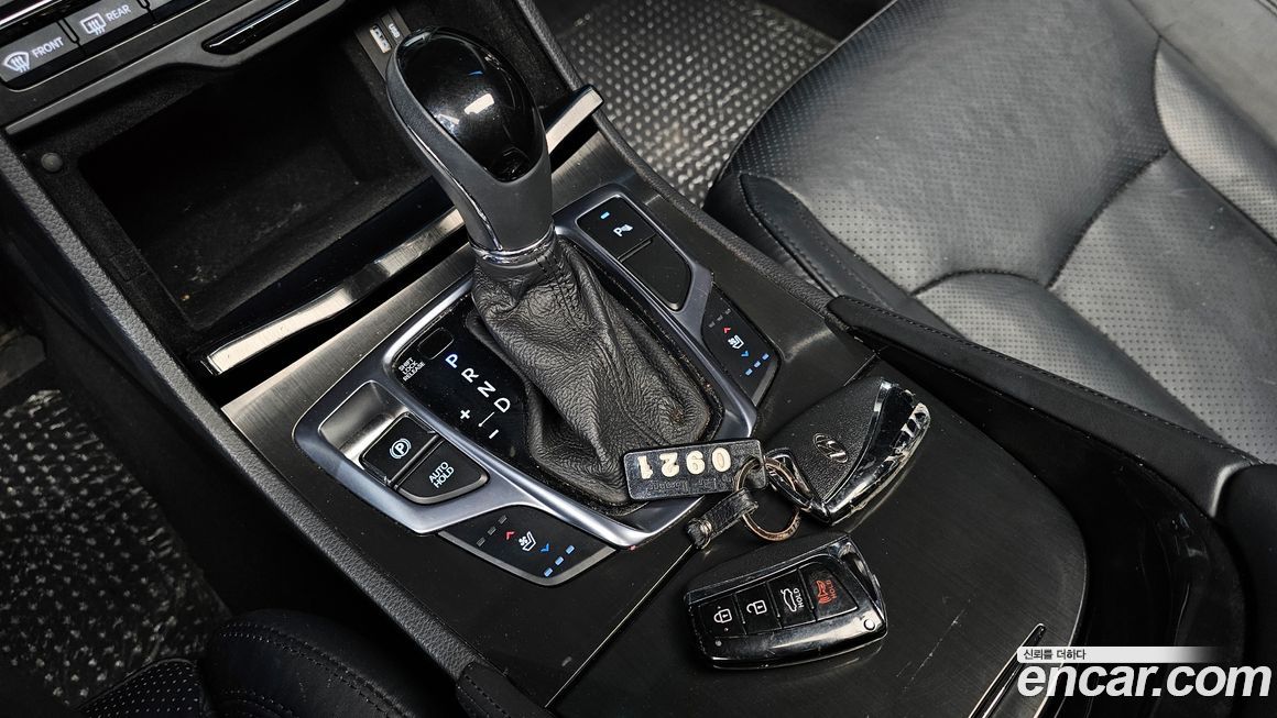 Hyundai Grandeur 2016