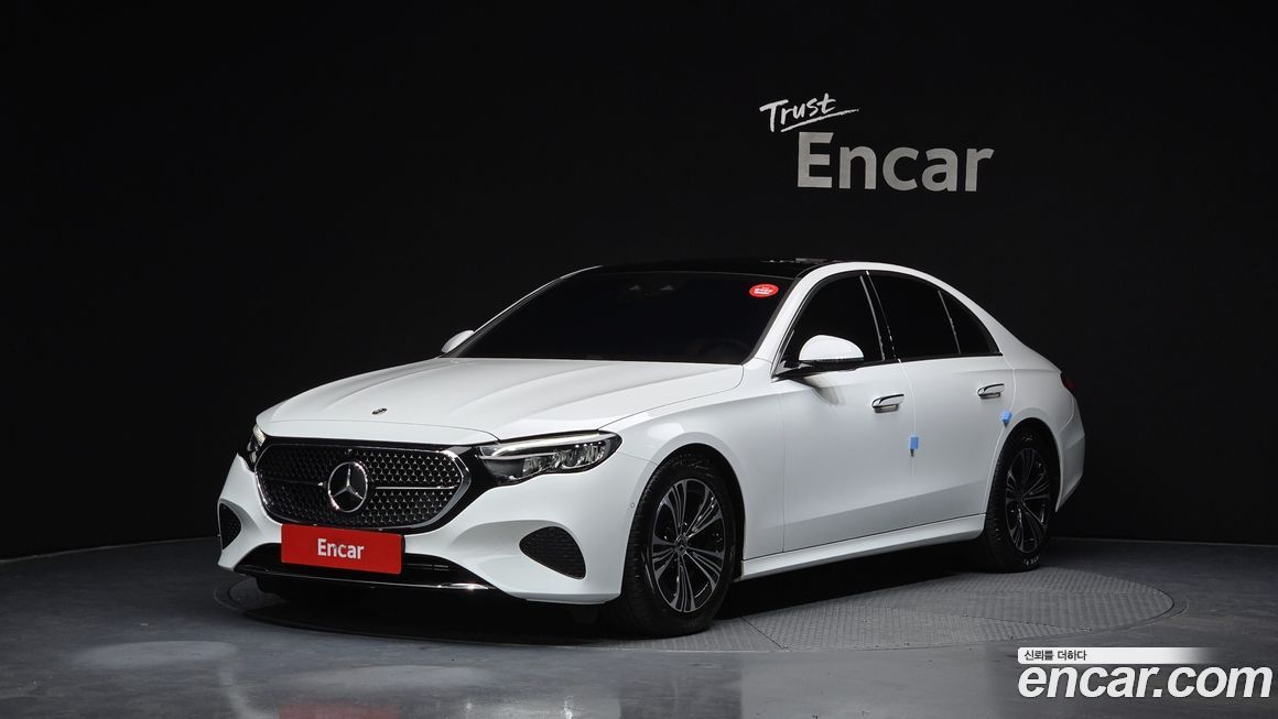 Mercedes-Benz E-Class 2025