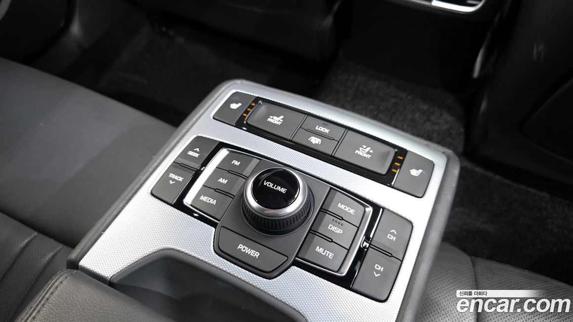 Genesis G80 2018