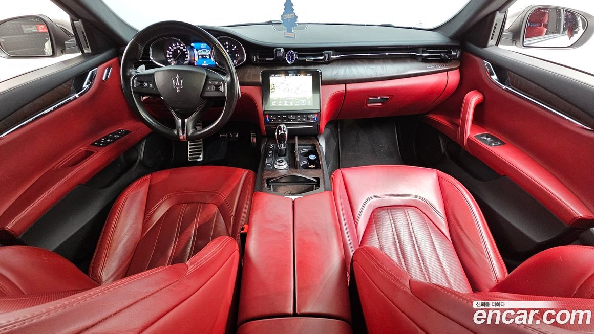 Maserati Quattroporte 2017