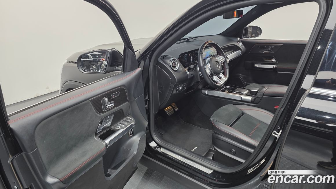 Mercedes-Benz GLB-Class 2022