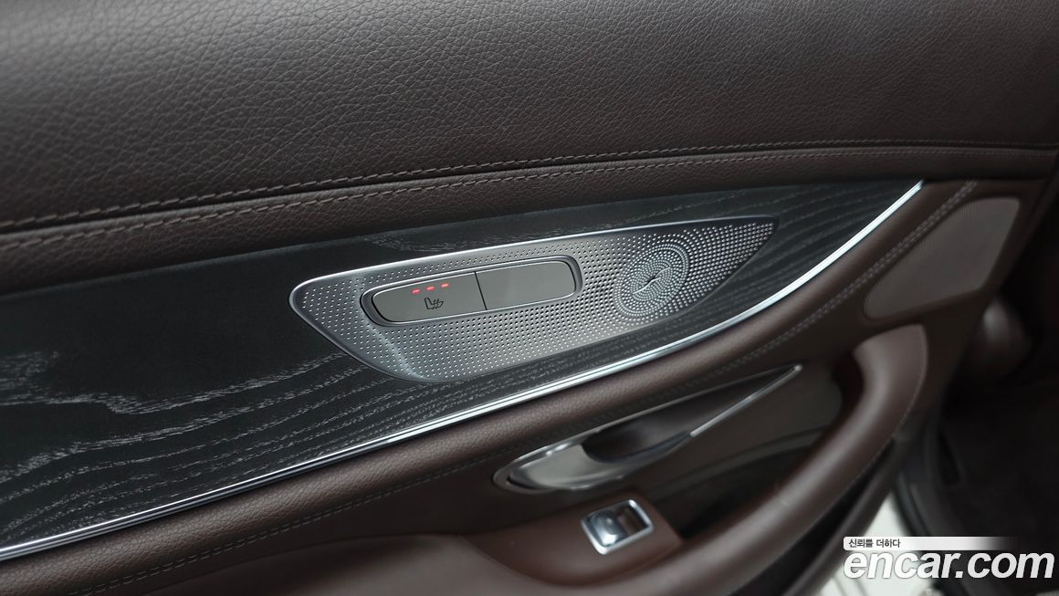 Mercedes-Benz CLS-Class 2021