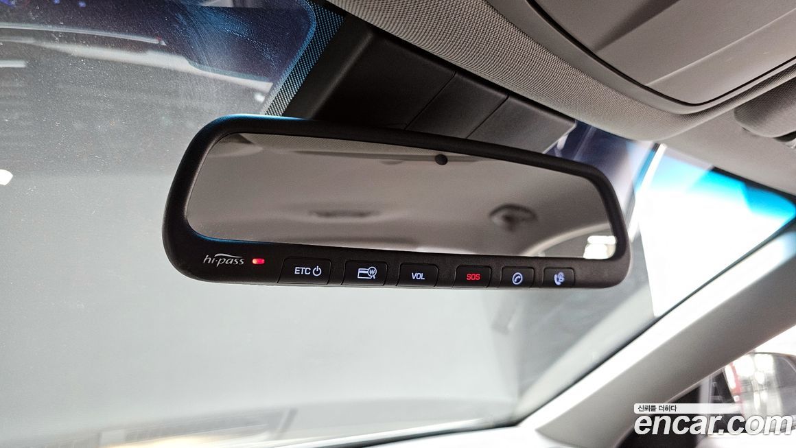 Hyundai Genesis 2016