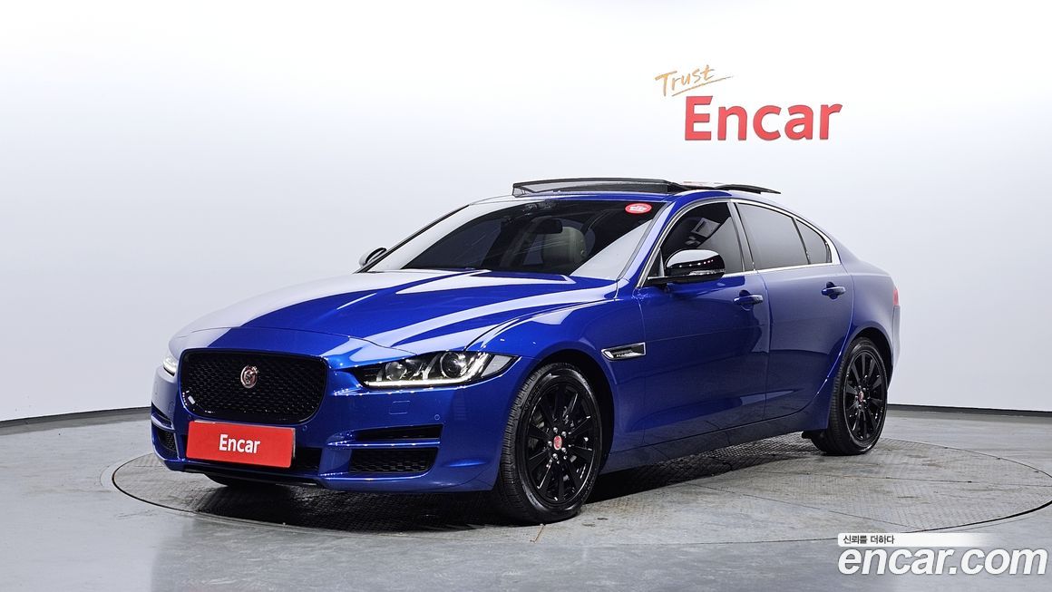 Jaguar XE 2017