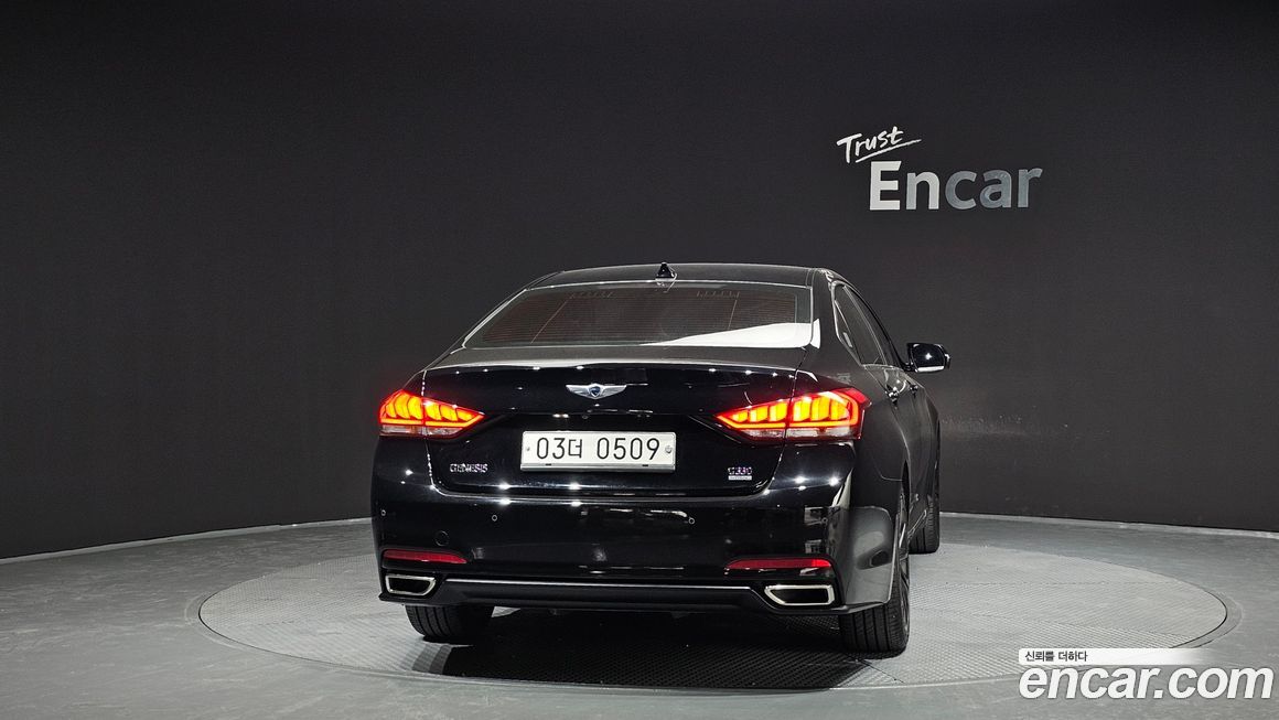 Hyundai Genesis 2016