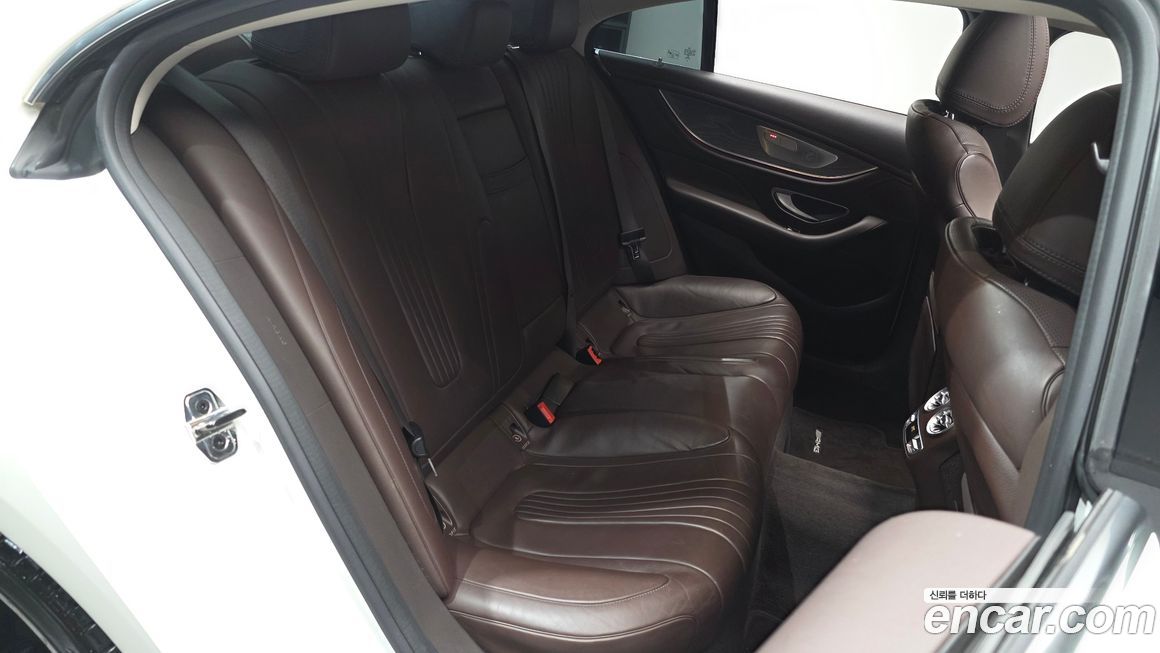 Mercedes-Benz CLS-Class 2021