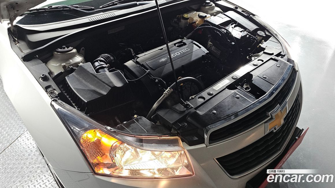 ChevroletGMDaewoo Cruze 2013