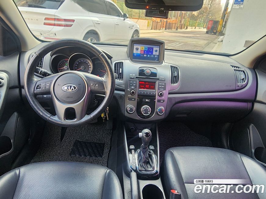 Kia Porte 2012