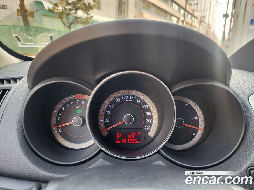 Kia Porte 2012