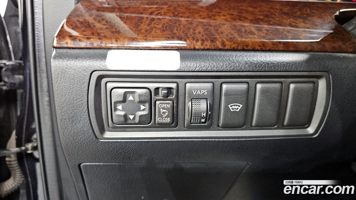 Renault-KoreaSamsung SM5  2009