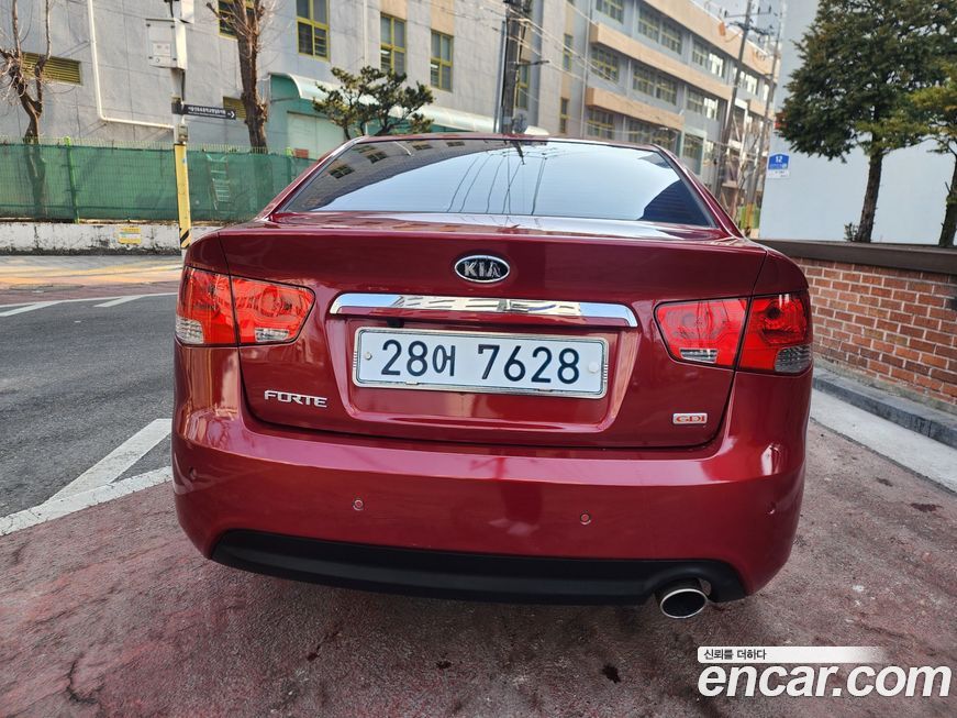 Kia Porte 2012