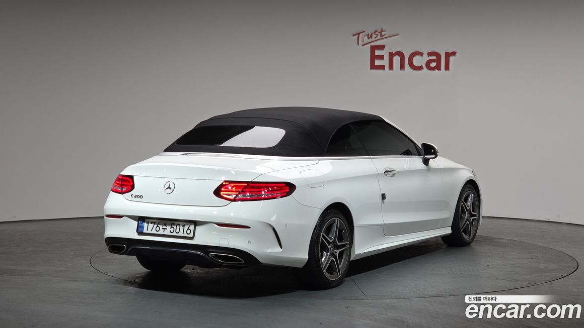 Mercedes-Benz C-Class 2020