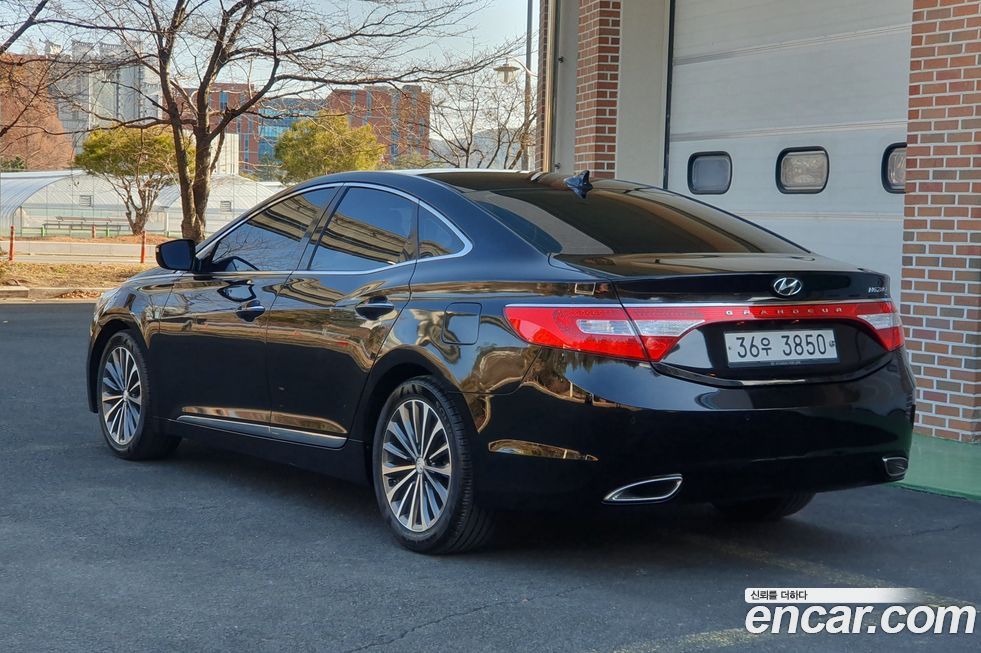 Hyundai Grandeur 2014