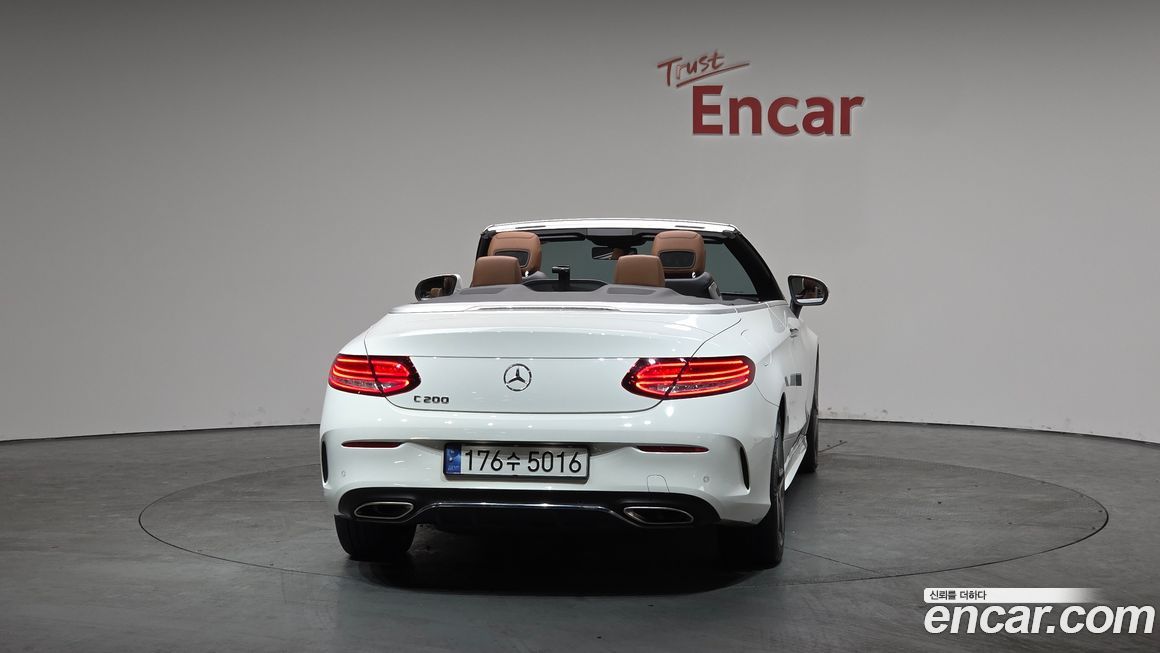 Mercedes-Benz C-Class 2020