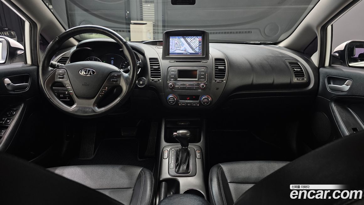 Kia K3 2013