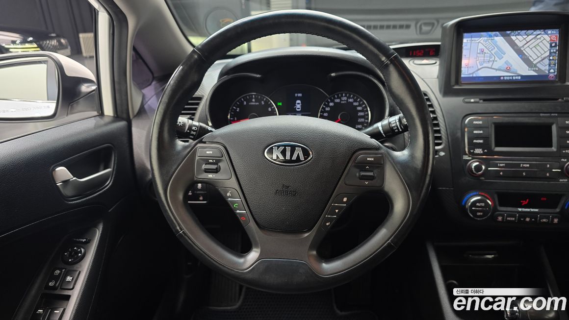 Kia K3 2013