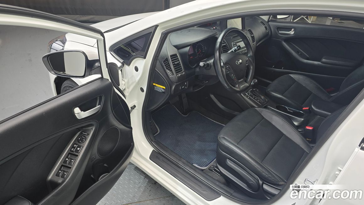 Kia K3 2013