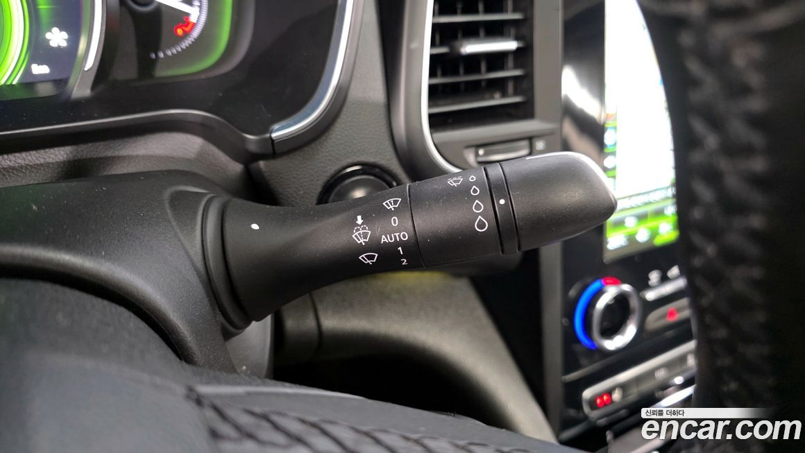 Renault-KoreaSamsung SM6 2016