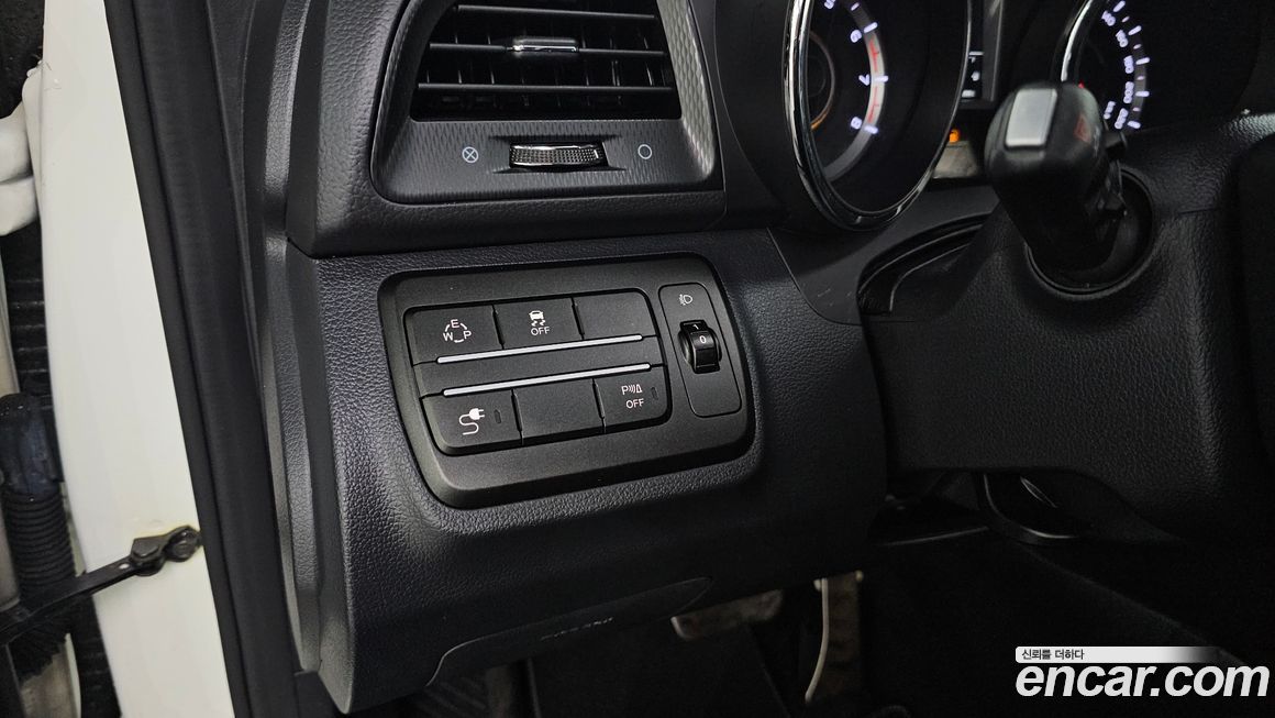 KG_Mobility_Ssangyong TIBOLI 2017