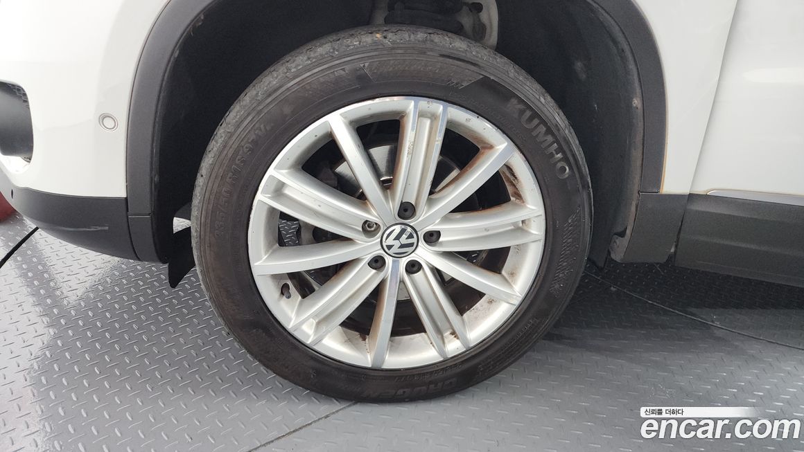 Volkswagen Tiguan 2016