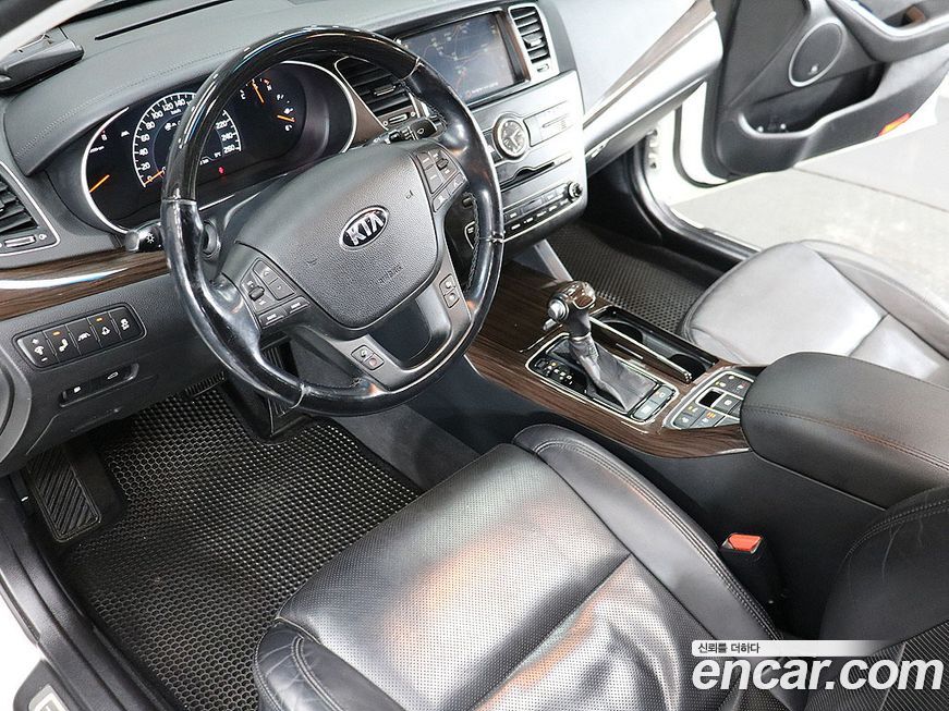 Kia K7 2015