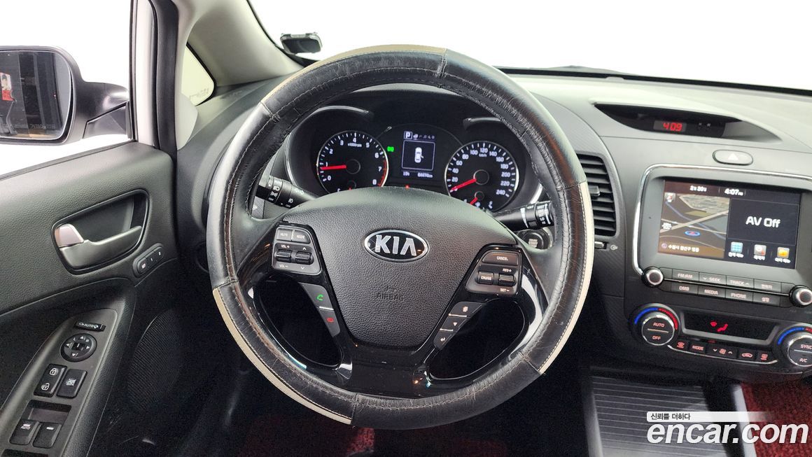 Kia K3 2016