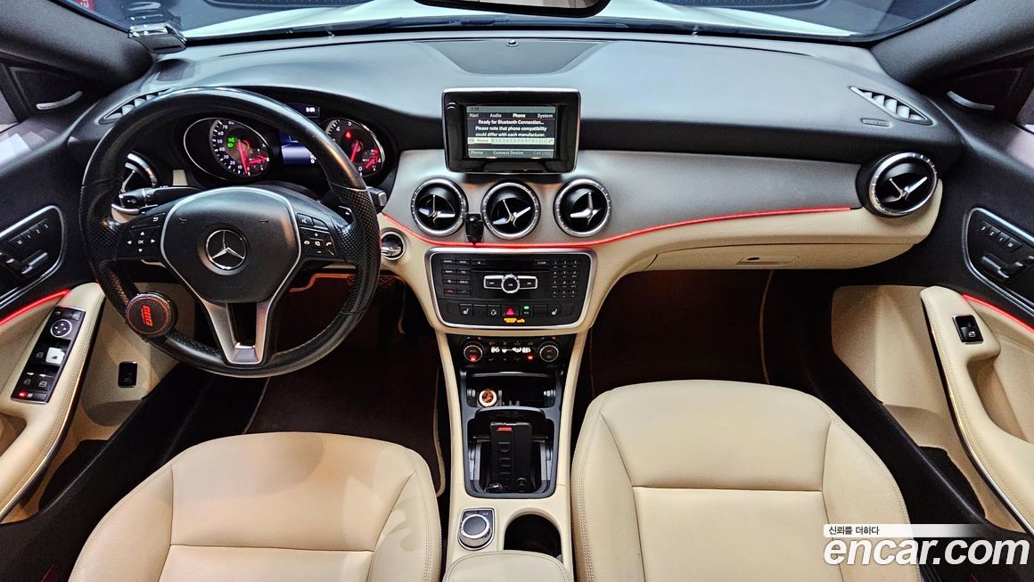 Mercedes-Benz CLA-Class 2014