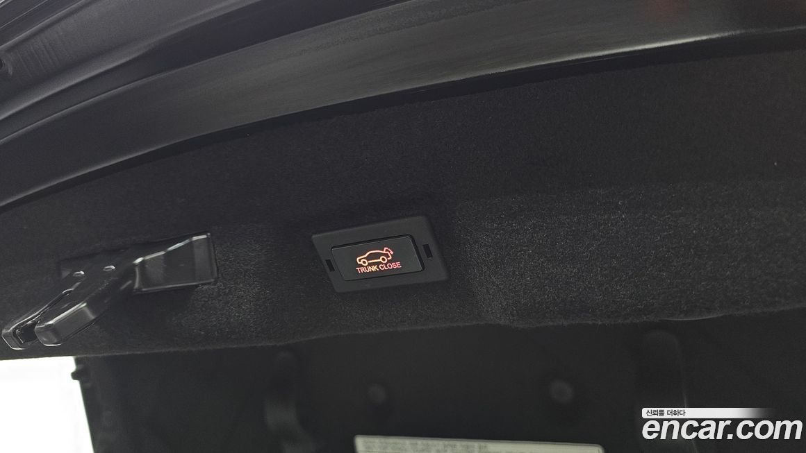 KG_Mobility_Ssangyong Chairman 2017