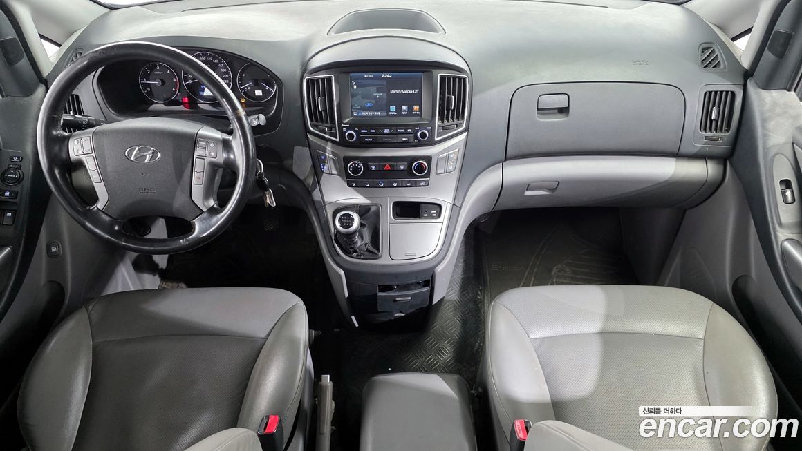 Hyundai Starex 2018
