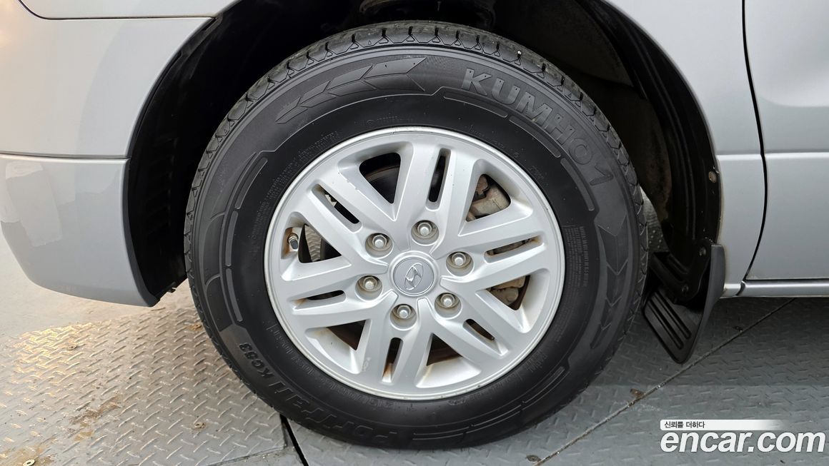 Hyundai Starex 2018