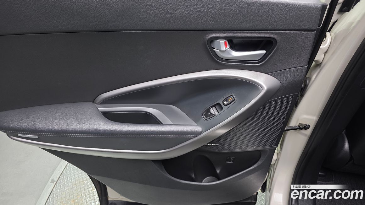 Hyundai Santafe 2013