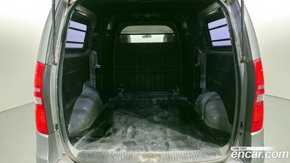 Hyundai Starex 2018