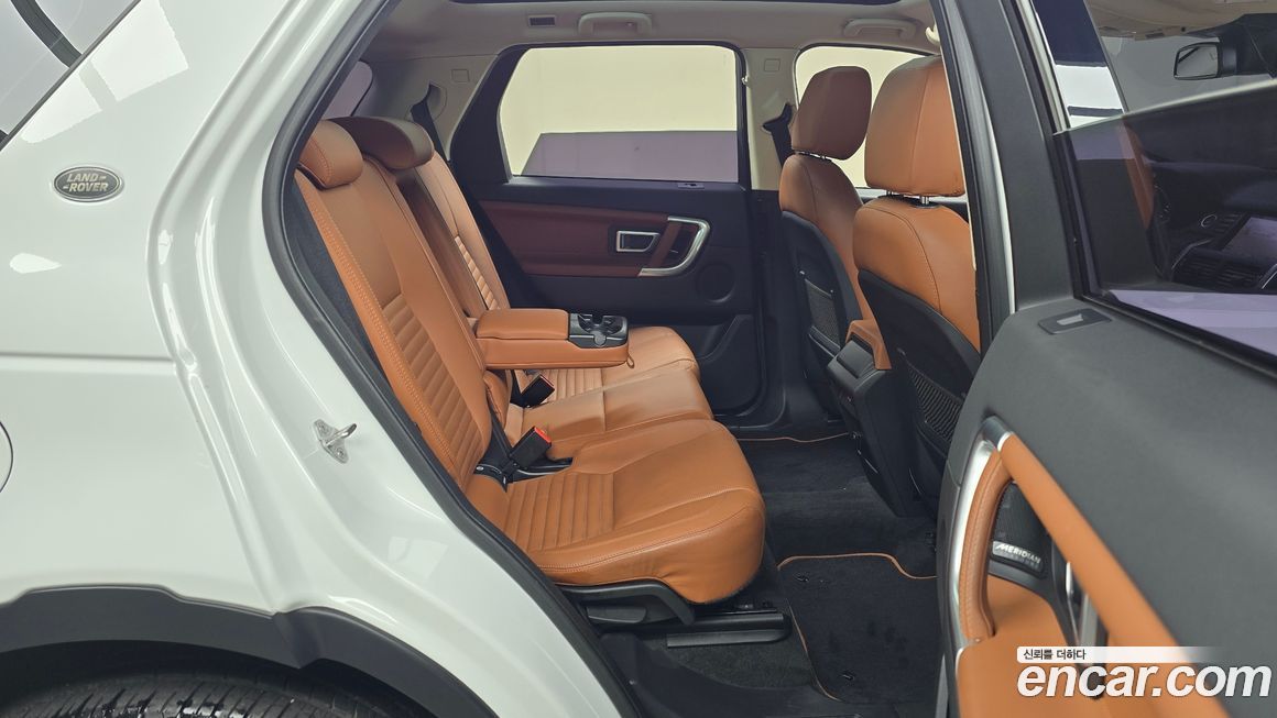 Land Rover Discovery Sport 2016