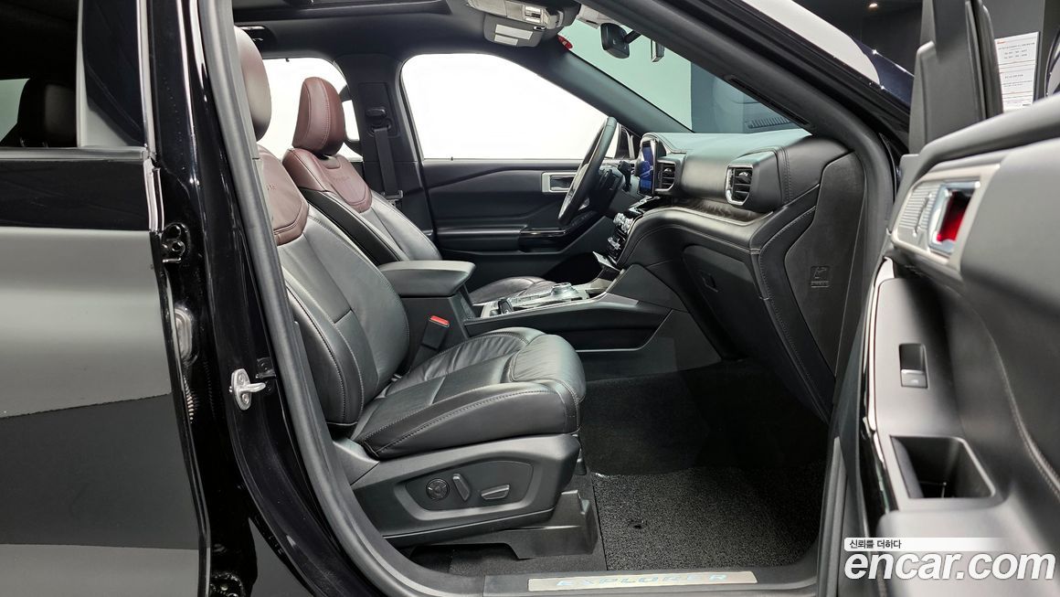Ford Explorer 2021
