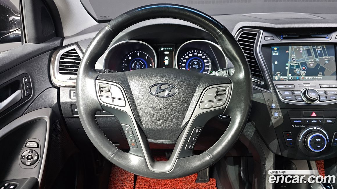 Hyundai Santafe 2015