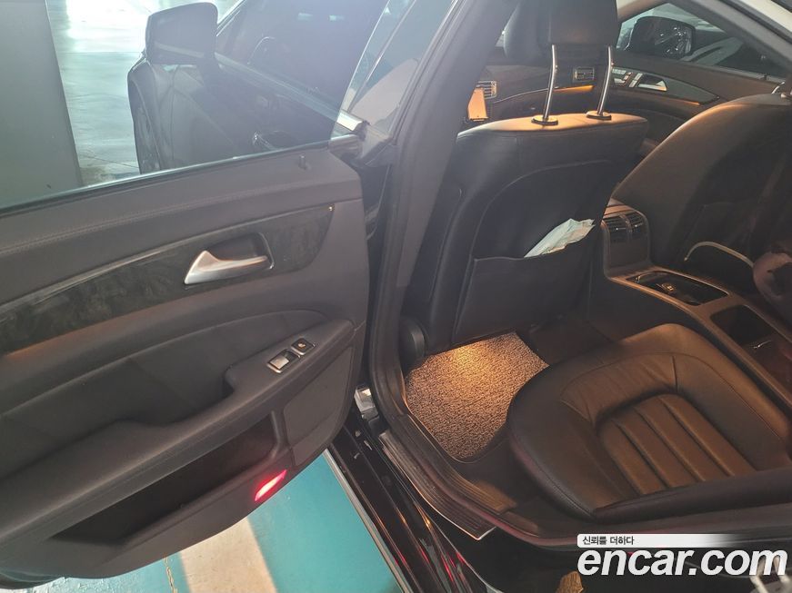 Mercedes-Benz CLS-Class 2014