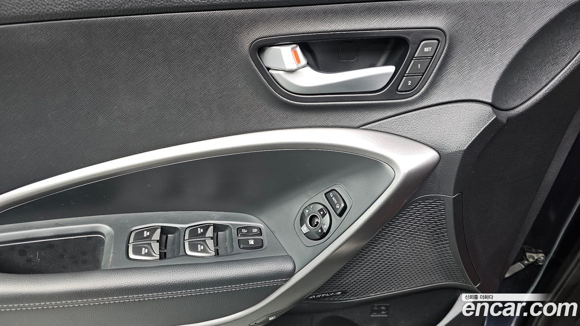 Hyundai Santafe 2015