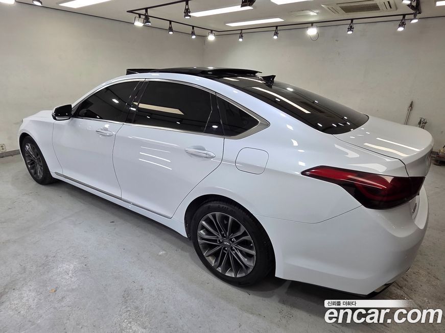 Hyundai Genesis 2014