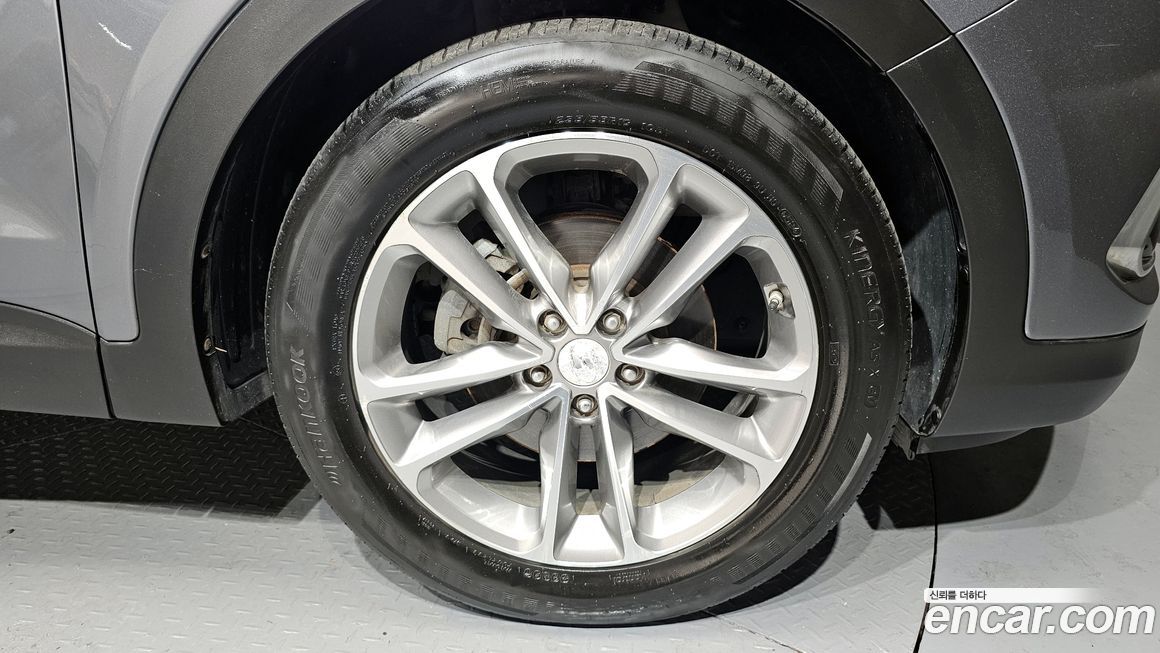 Hyundai Santafe 2016