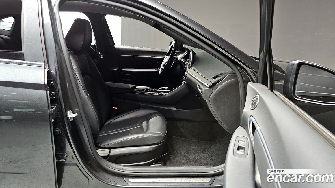 Hyundai Sonata 2020