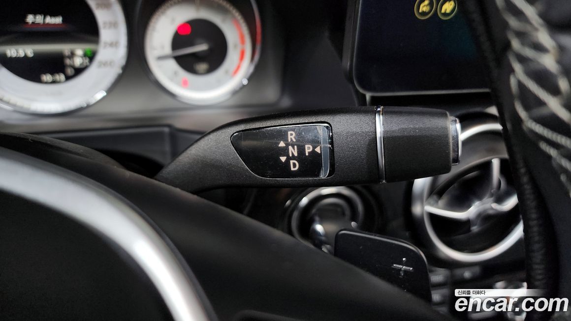 Mercedes-Benz GLK-Class 2013