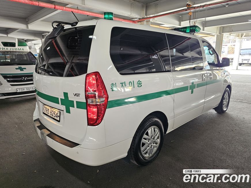 Hyundai Starex 2016