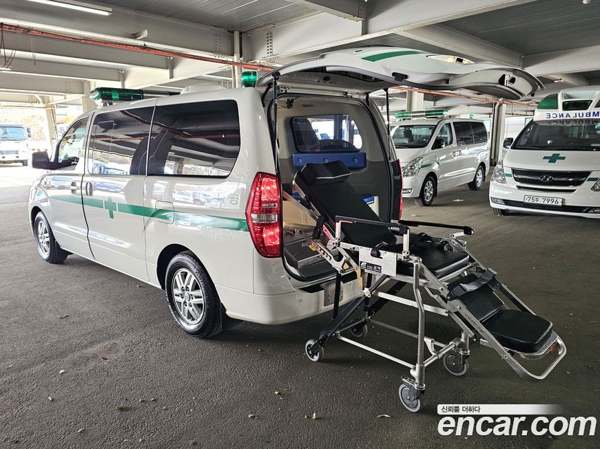 Hyundai Starex 2016