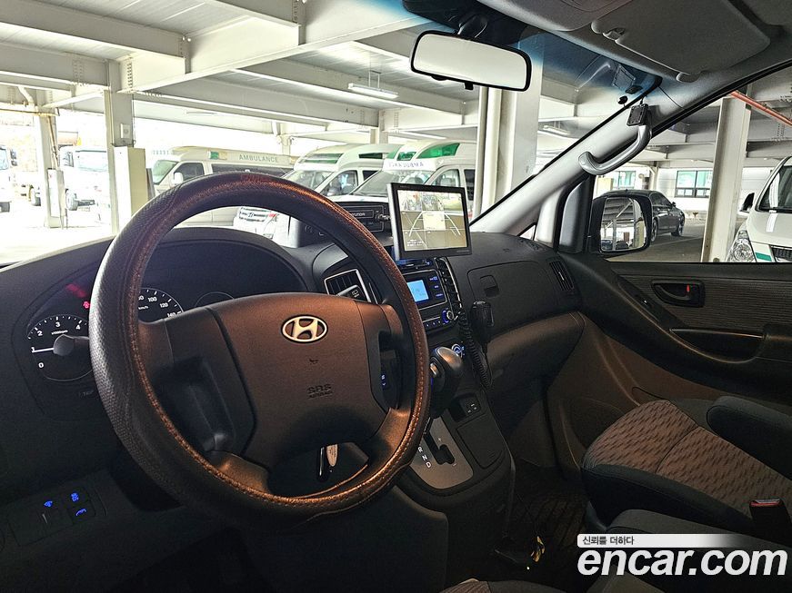 Hyundai Starex 2016