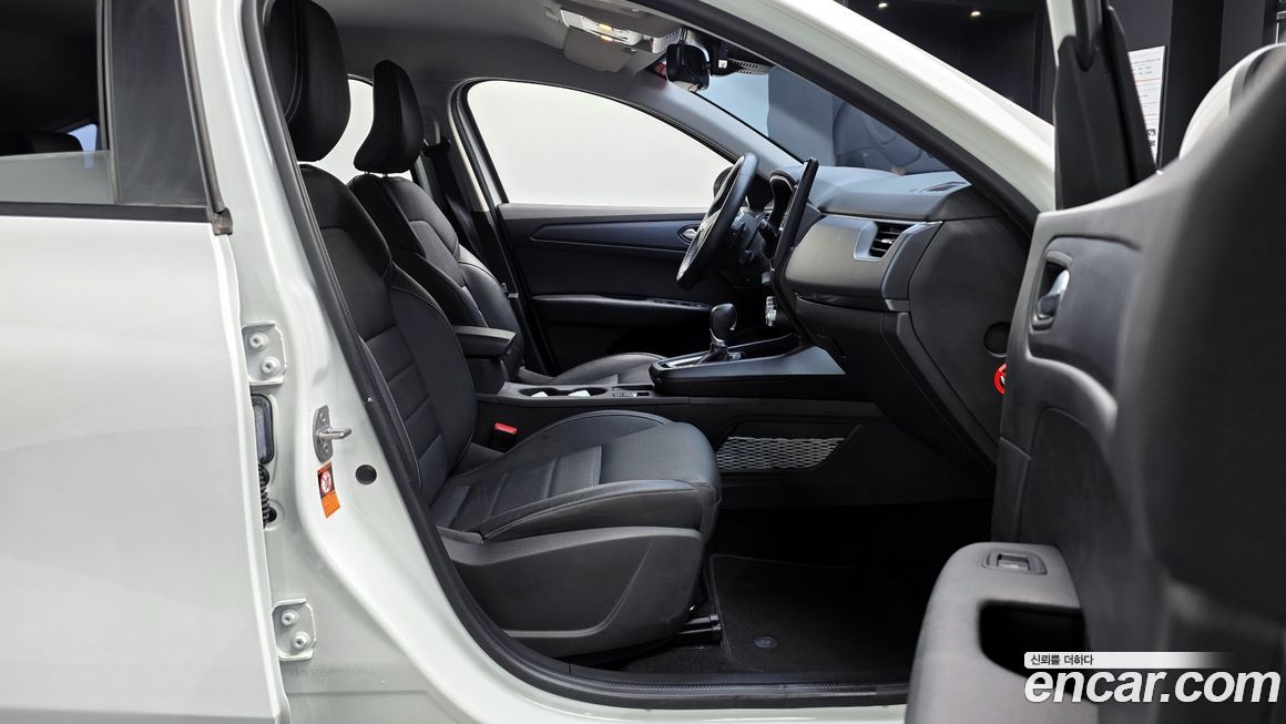 Renault-KoreaSamsung XM3 2021